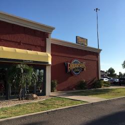 Restaurants Fuddruckers in Phoenix AZ