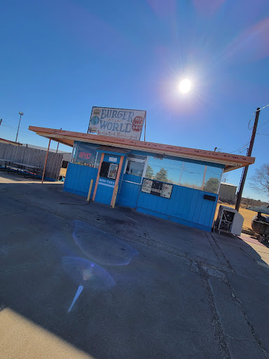 Restaurants Burger World-Barbeque in Plainview TX