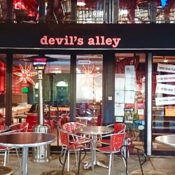 Devils Alley Bar & Grill